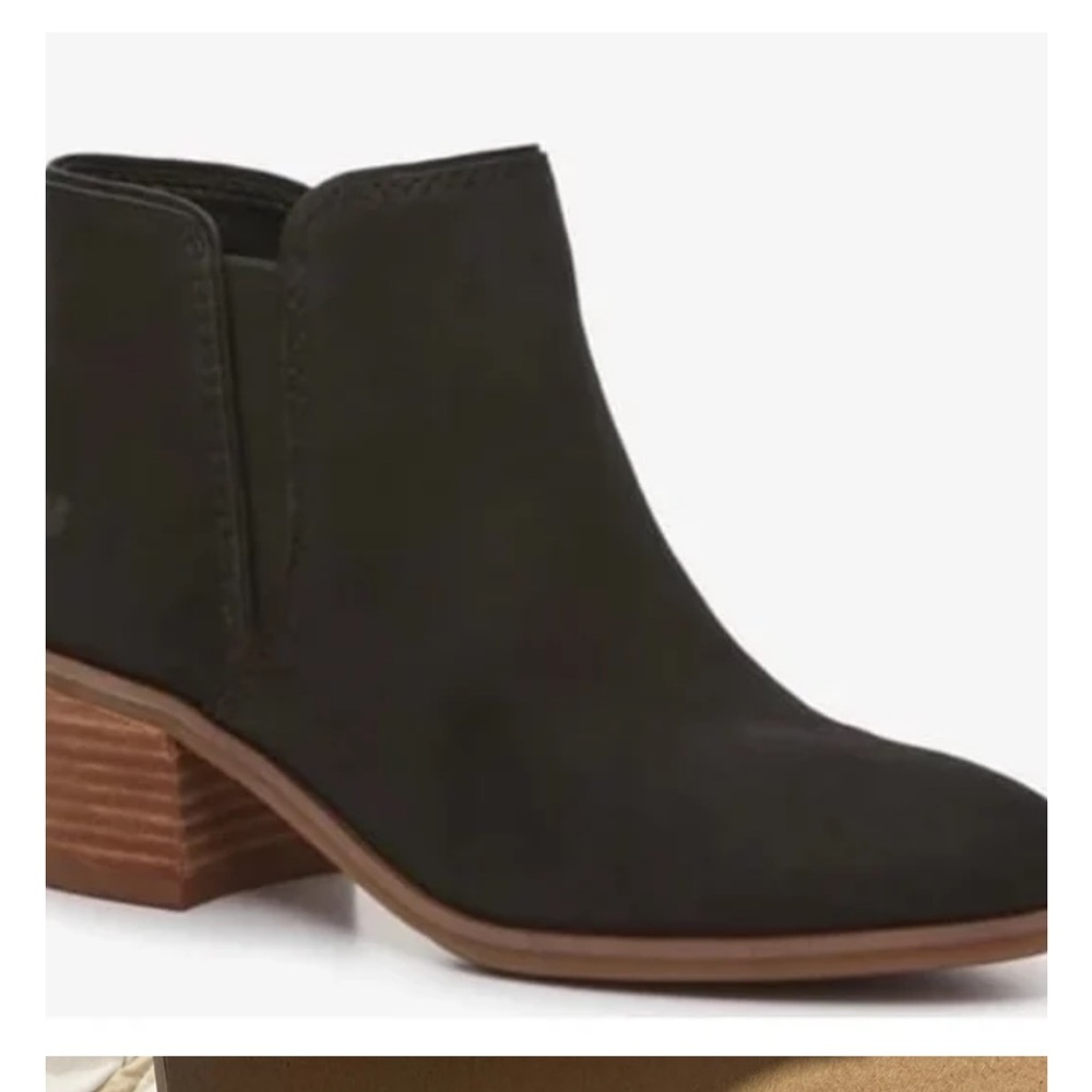 NEW lucky brand chelsaey bootie 10